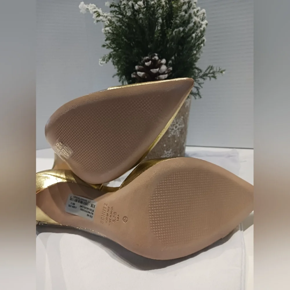 NWT Schutz - Cheslie Leather and Vinyl d'Orsay Pumps